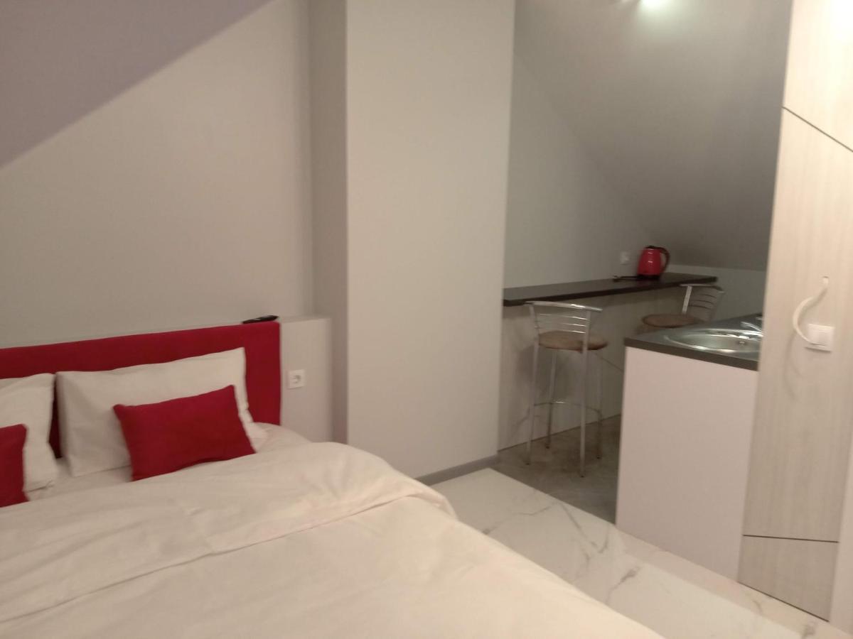 לבוב Pure Apartments Vip 5 מראה חיצוני תמונה