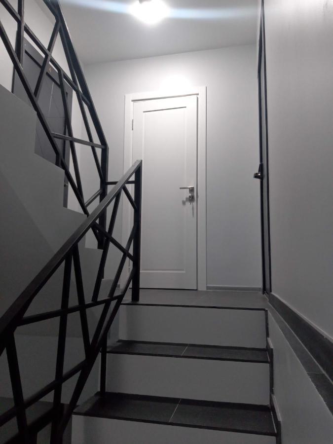 לבוב Pure Apartments Vip 5 מראה חיצוני תמונה