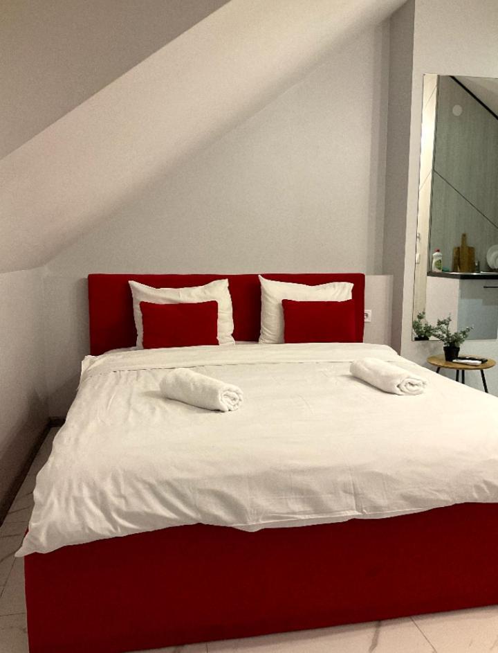 לבוב Pure Apartments Vip 5 מראה חיצוני תמונה